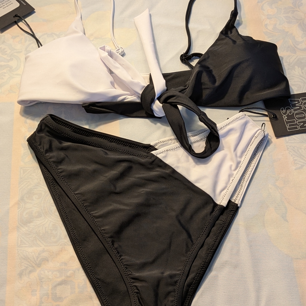 Black and White Bikini Set